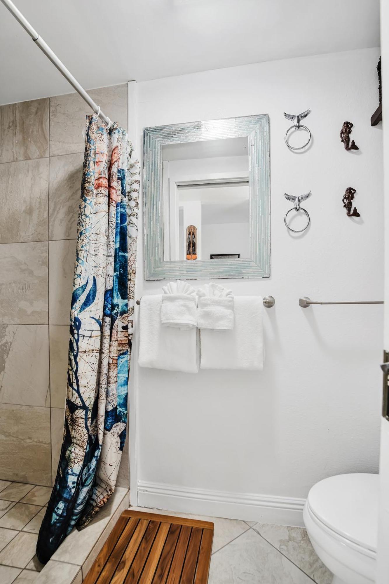 Downtown Hawaiian Paradise Condo With Hot Tub, Pool & Beach - Kona Islander Inn Kailua-Kona Buitenkant foto