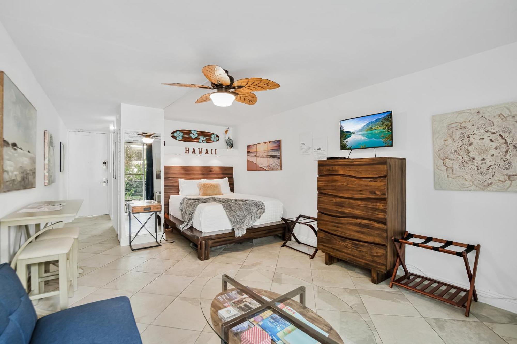 Downtown Hawaiian Paradise Condo With Hot Tub, Pool & Beach - Kona Islander Inn Kailua-Kona Buitenkant foto